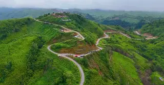 মেঘে ভাসা পাহাড়ি স্বর্গে খুলছে সীমান্তপথ